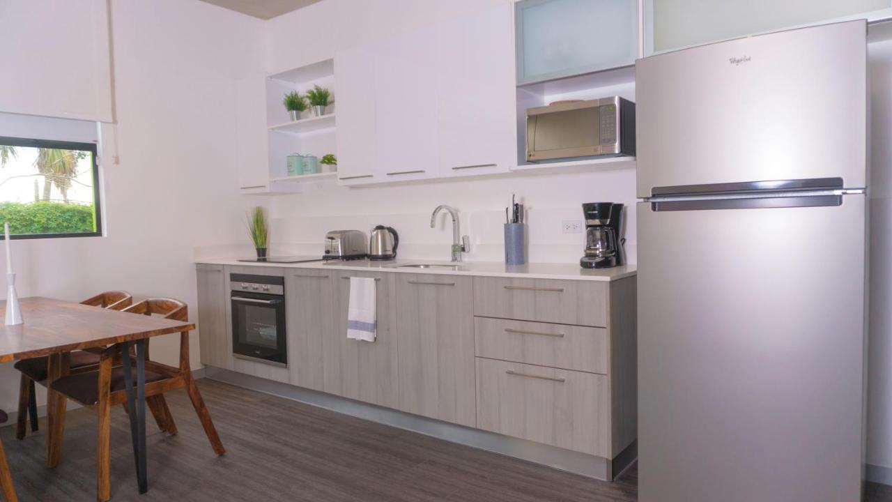 Bee Suites Santa Ana Santa Ana  Luaran gambar
