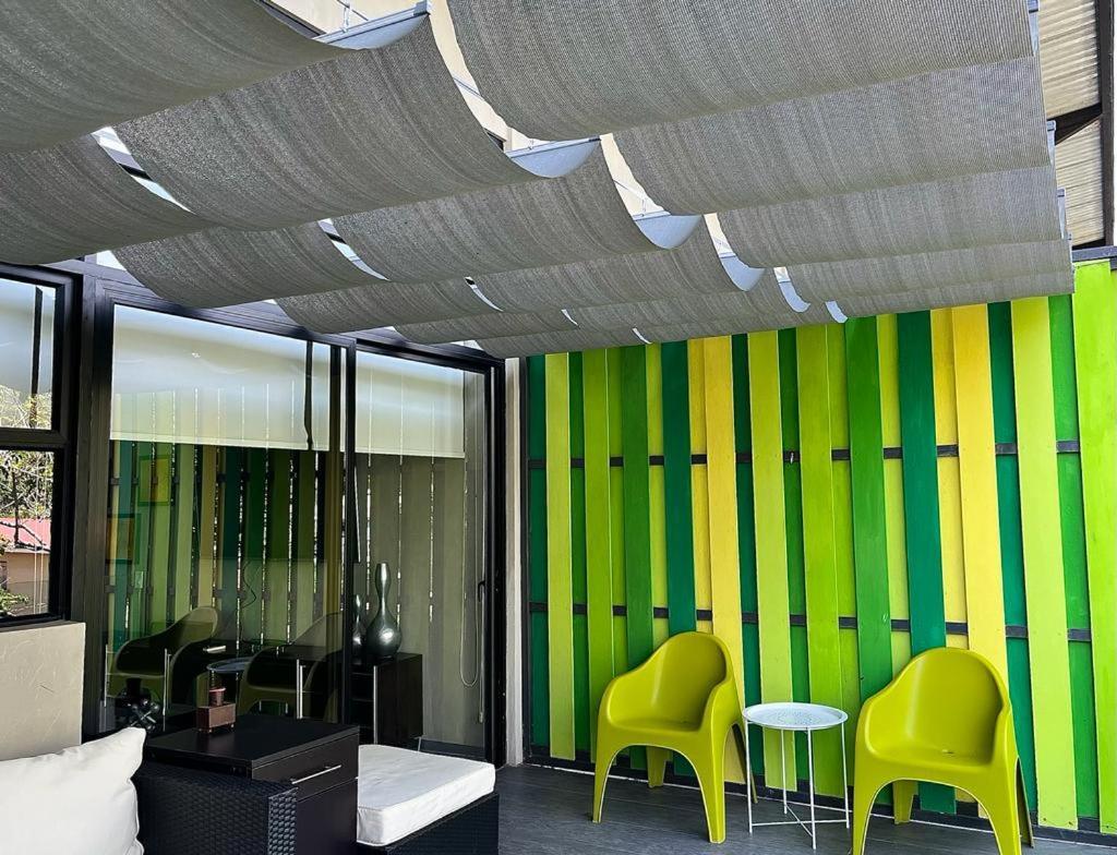 Bee Suites Santa Ana Santa Ana  Luaran gambar