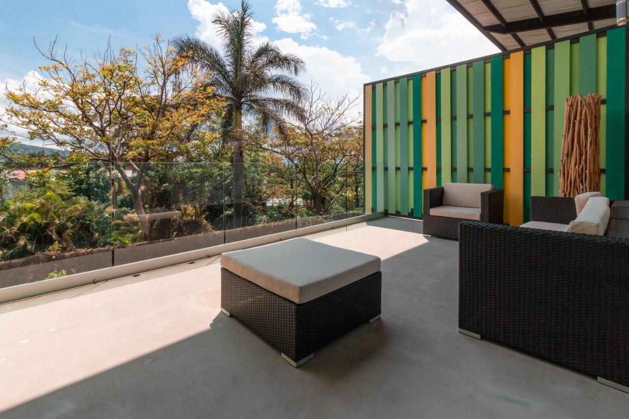 Bee Suites Santa Ana Santa Ana  Luaran gambar